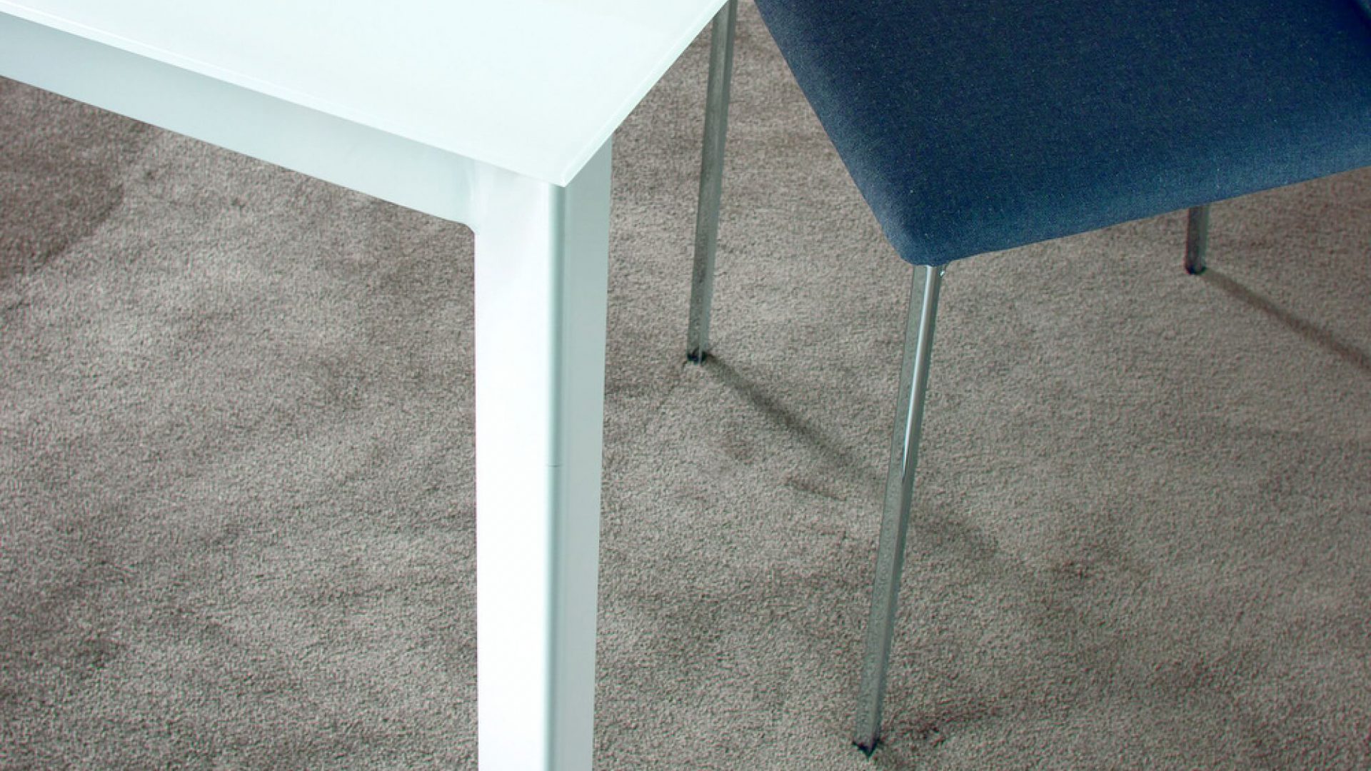 Interesting Design for a Dual-Action Desk Drawer