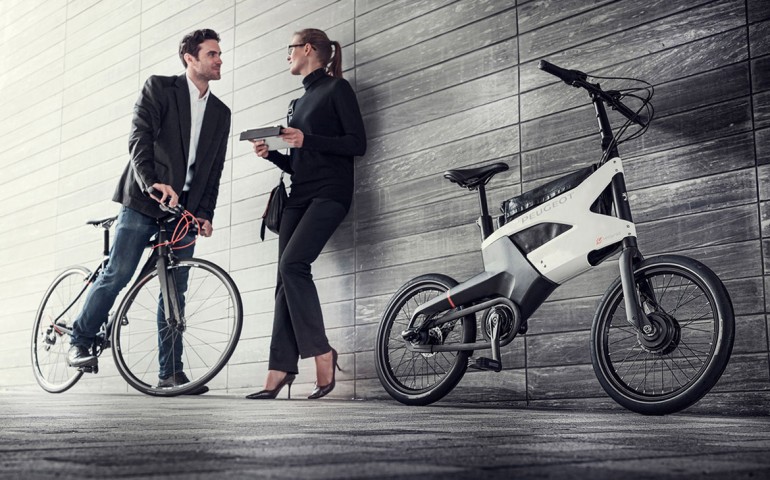 Peugeot-AE21-Hybrid-Bike-2