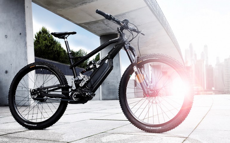 ebike-bmw-pedal-01
