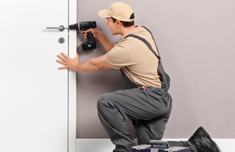Simple ways to get a broken key out of the lock