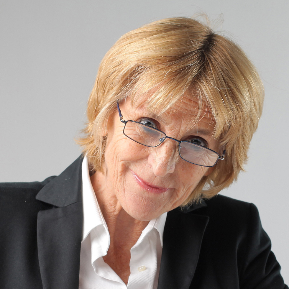 Eva Savits