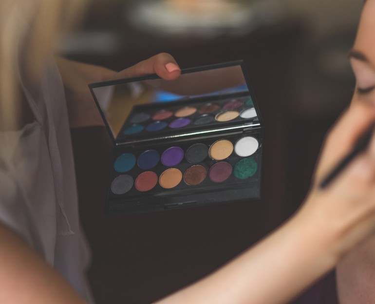 makeup-make-up-artist-make-up