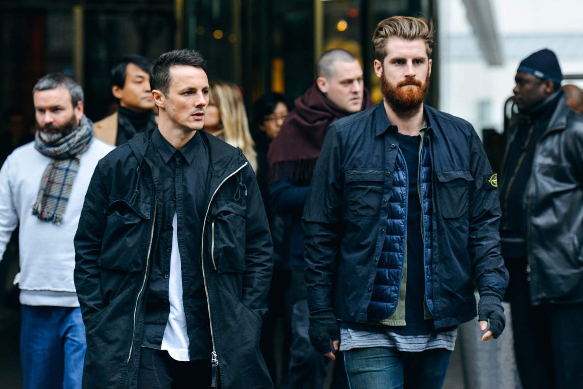 Seoul fashion week highlights the trend of street style