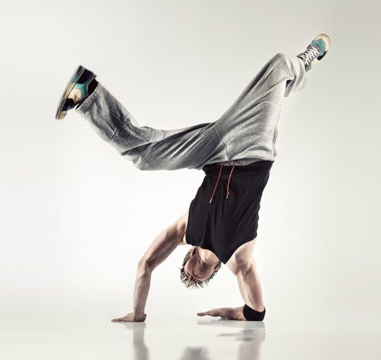 Jookin' VS Poppin', Which Hip Hop Style is More Hip Nowadays?