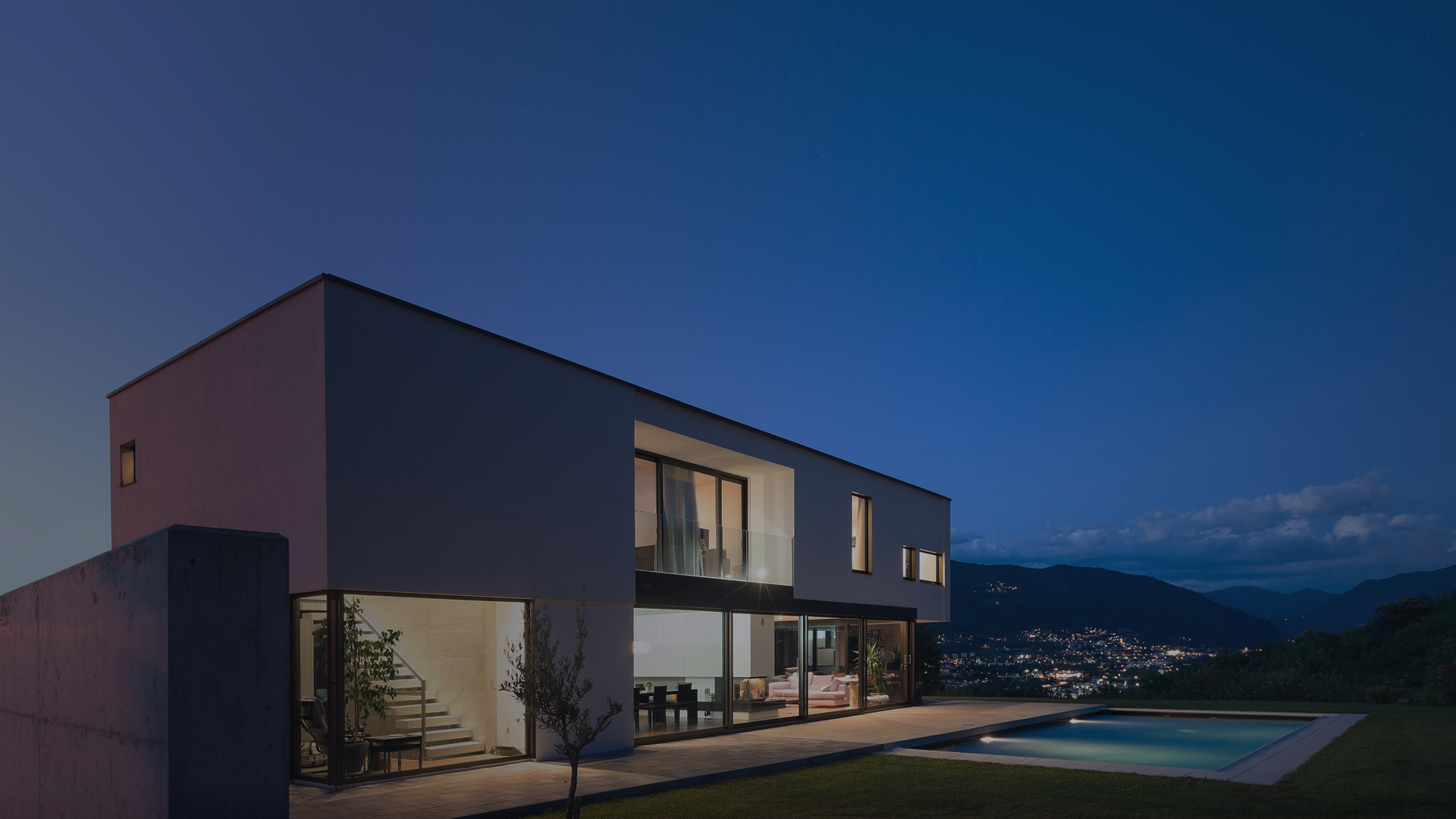 EXTERIOR DESIGN