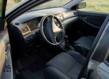 Smoking and the Car's Interior