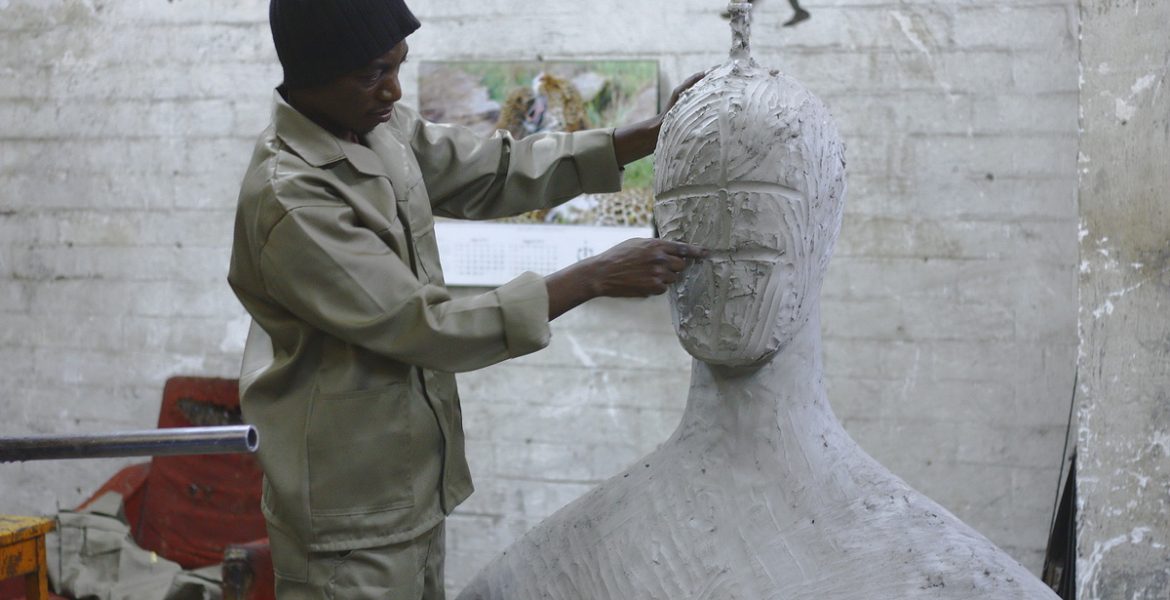 The Top 14 Living Artists of 2014
