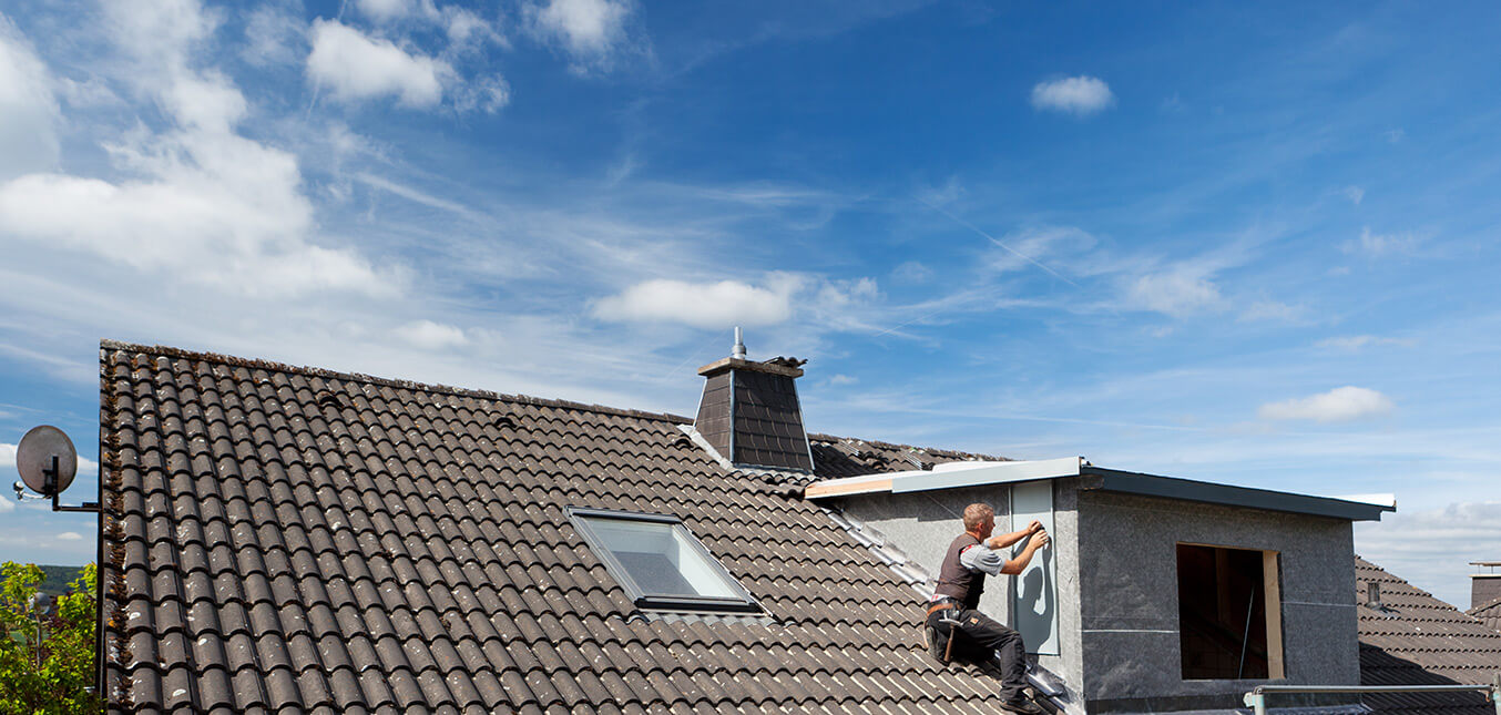 No Substitute for the Natural Beauty of Wooden Roof Shingles and Shakes