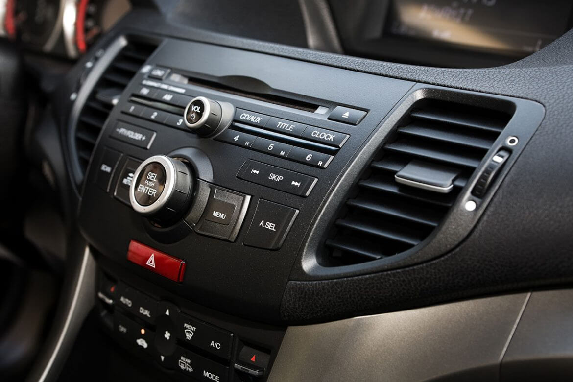 Is In-Car Multimedia Really Necessary?