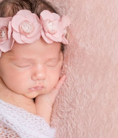 “Must Know” Newborn Photography Tips!