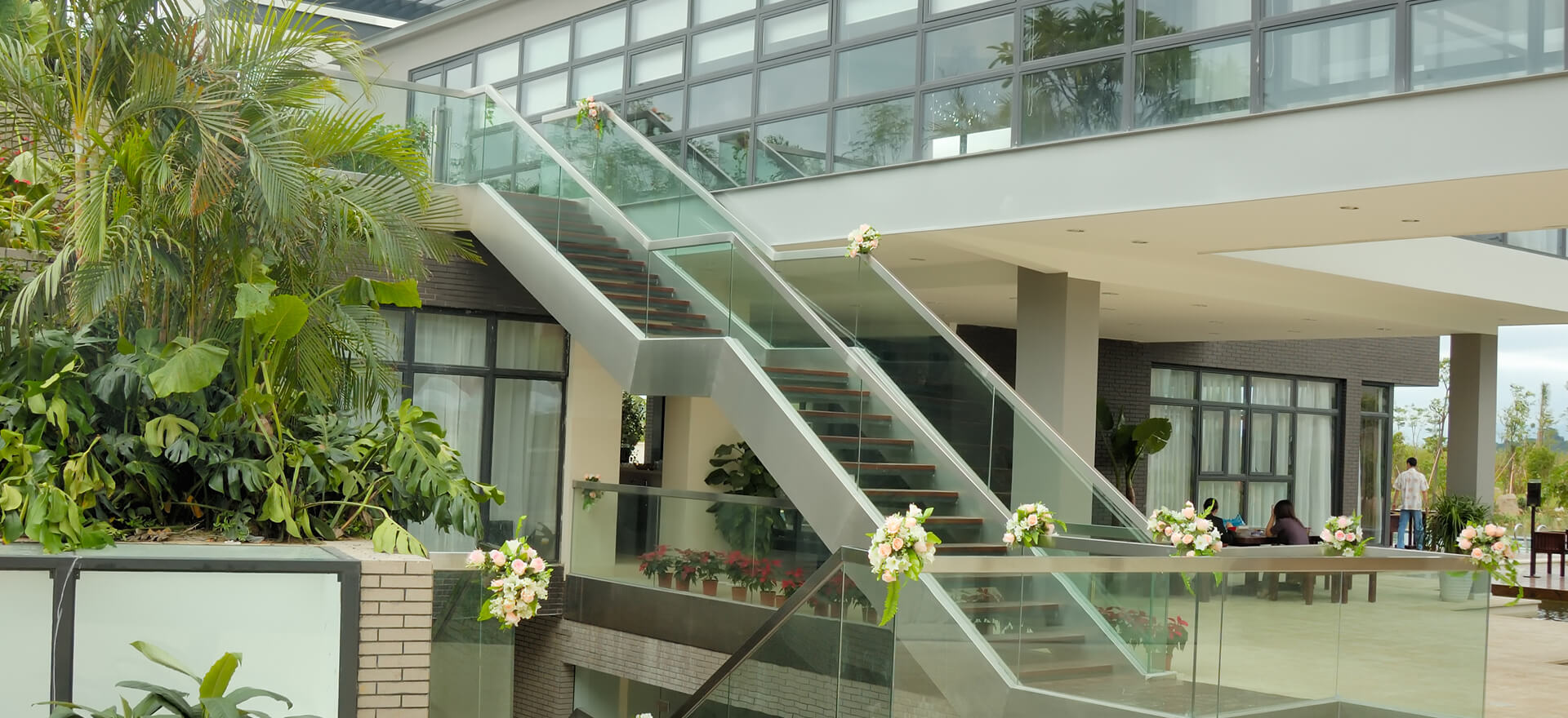 gallery1