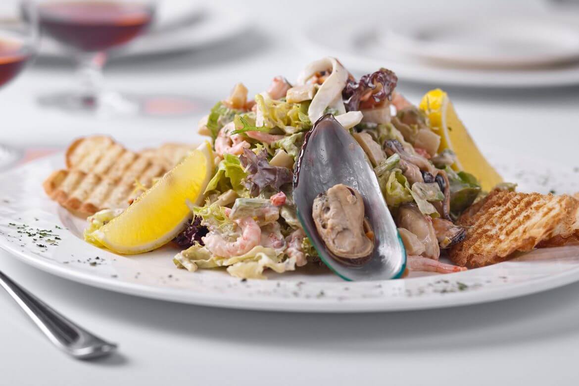 Belgian Cuisine: Moules Frites