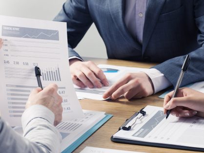 How Diverse Should Your Investment Portfolio Be?