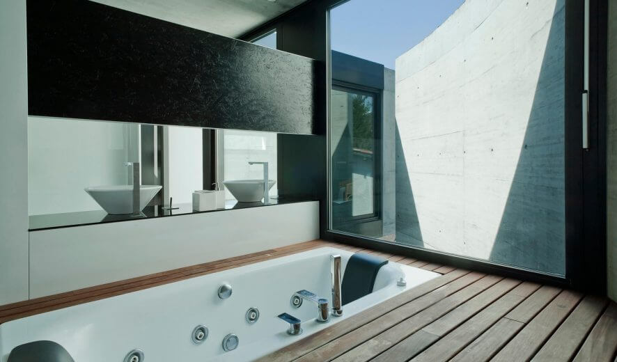 Modern Bathroom