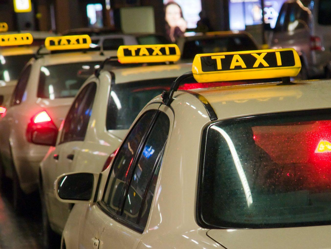 Cab Types: Luxury Sedans