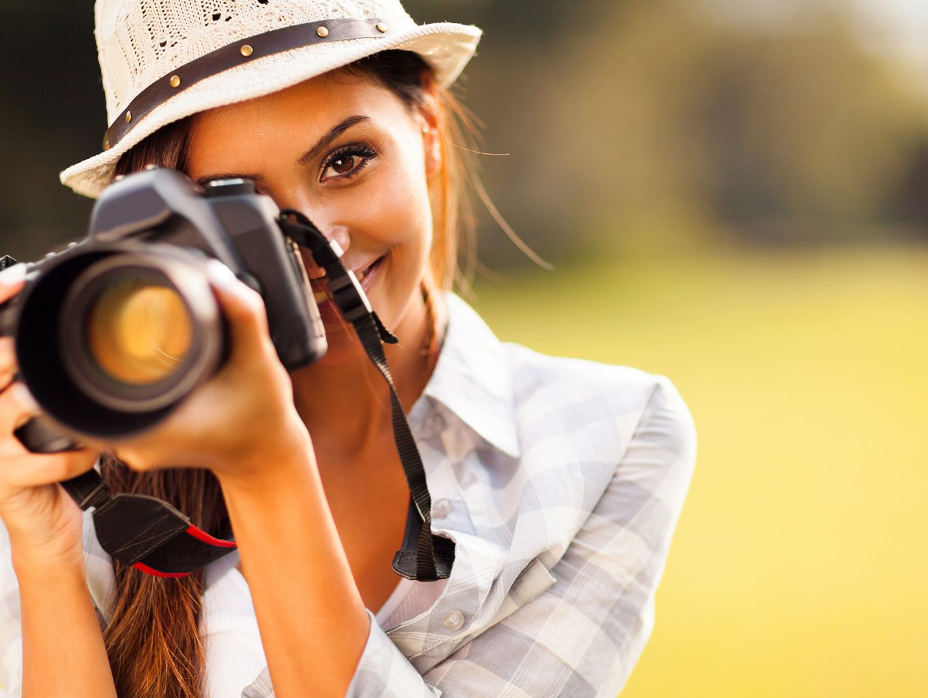 Primes or Zoom Lenses