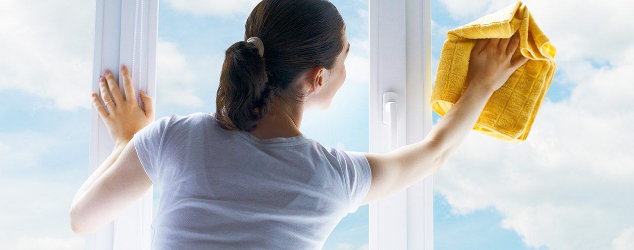 Mixing Your Own Air  Freshener is Easy