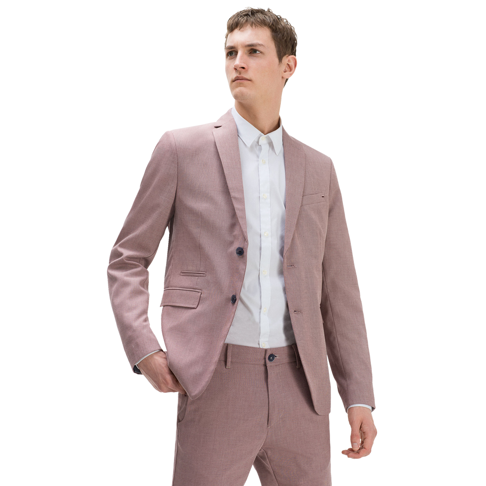 Textured suit. Breast pocket. Classic button fastening 2