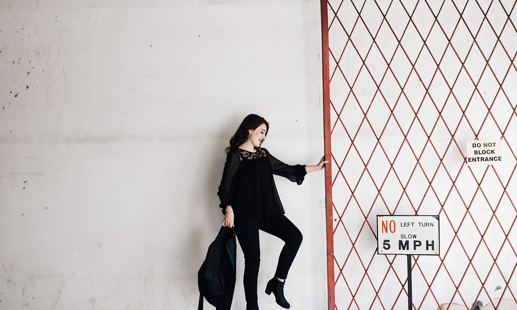 Learning How to Wear a Kimono in Japan