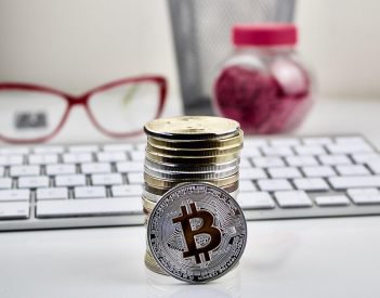 Price Analysis: Eve and Adam Could Be Turning the Bulls