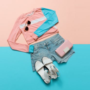 On Blogozine Radar: <em>Head-To-Toe Brights</em>